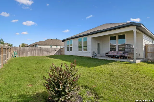 4206 ISLAND RUN Marion, TX 78124