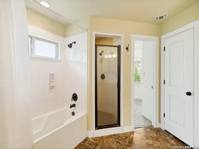 1117 Running Buck Ln Fredericksburg, TX 78624