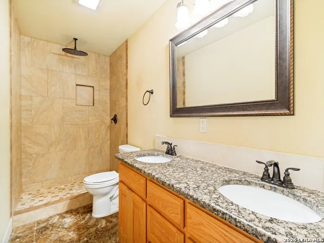 1117 Running Buck Ln Fredericksburg, TX 78624