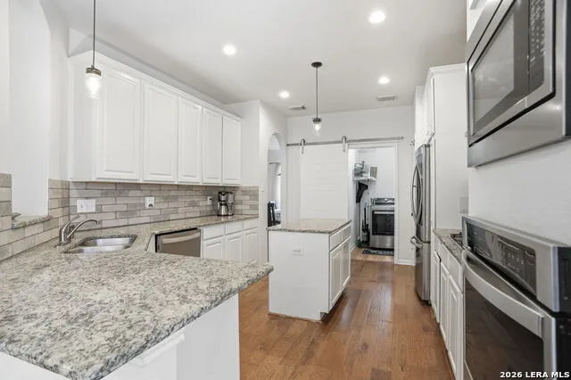 13502 CHARTER BEND DR San Antonio, TX 78231