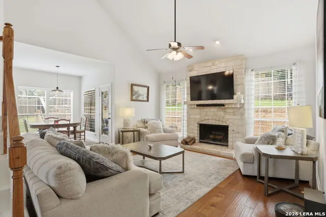 13502 CHARTER BEND DR San Antonio, TX 78231