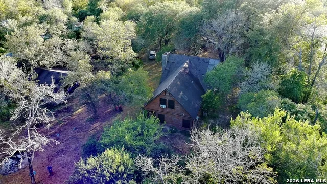23798 MATHIS RD Elmendorf, TX 78112