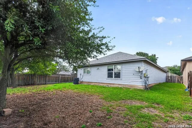 6435 Flatstone Pass Converse, TX 78109