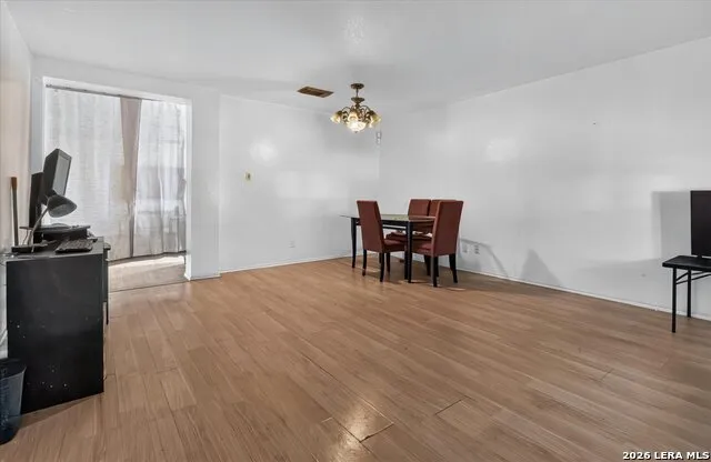 6435 Flatstone Pass Converse, TX 78109