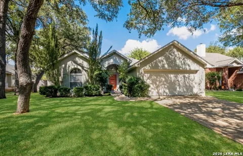 5 Carah Ct