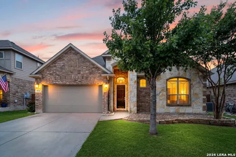 2932 Sunridge Dr