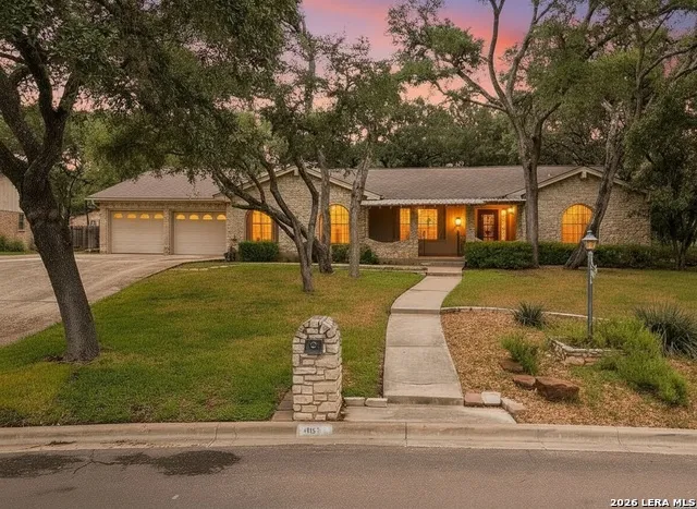 108 W LAUREL LN San Marcos, TX 78666