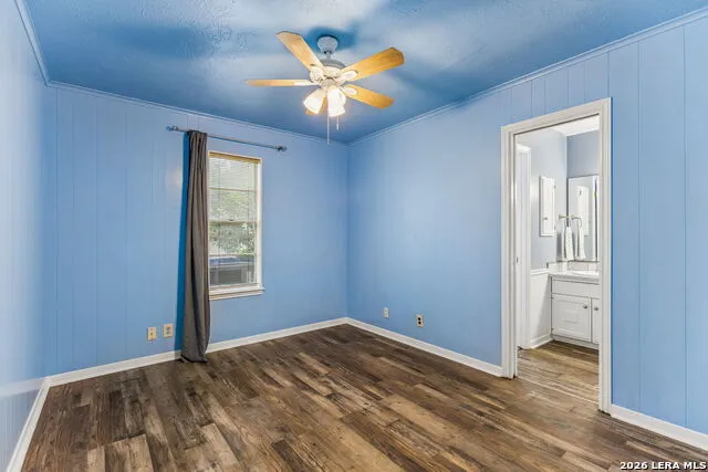 108 W LAUREL LN San Marcos, TX 78666