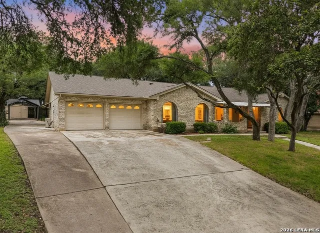 108 W LAUREL LN San Marcos, TX 78666