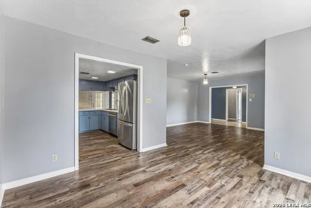 108 W LAUREL LN San Marcos, TX 78666