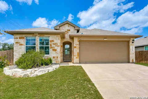 21219 STONEWORK SPUR