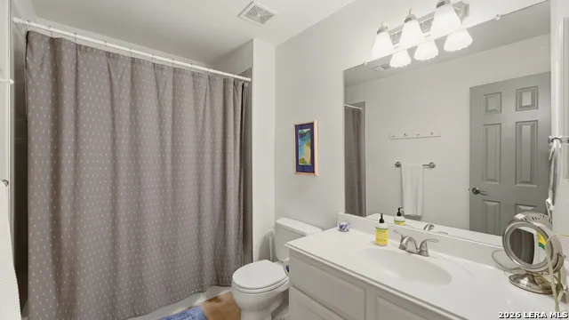 257 LAS BRISAS BLVD Seguin, TX 78155