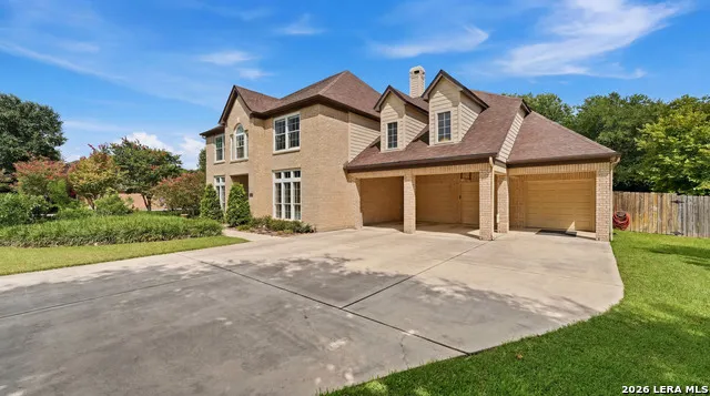 257 LAS BRISAS BLVD Seguin, TX 78155