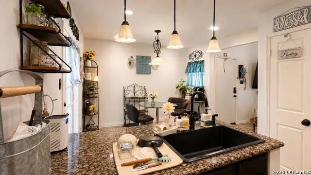 8655 Datapoint #502 San Antonio, TX 78229