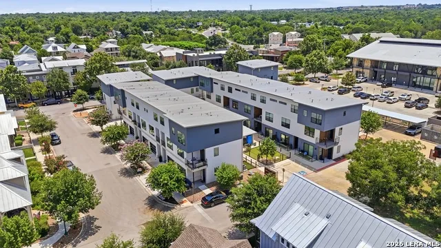 653 Stadtbach St ## 6 New Braunfels, TX 78130