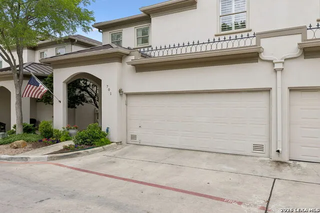 8127 New Braunfels #701 San Antonio, TX 78209