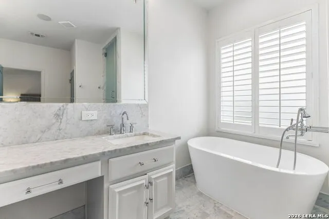 8127 New Braunfels #701 San Antonio, TX 78209