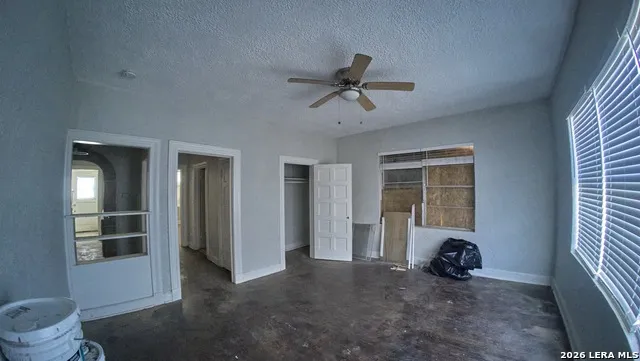 252 Natalen San Antonio, TX 78209