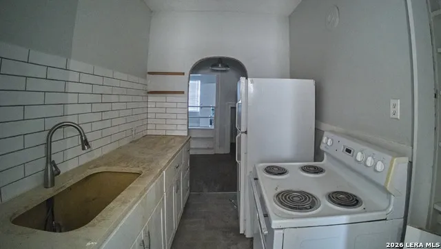 252 Natalen San Antonio, TX 78209
