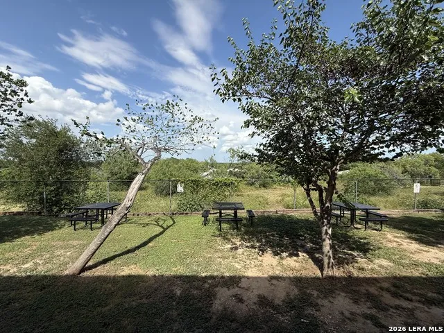 2523 Schubert San Antonio, TX 78210