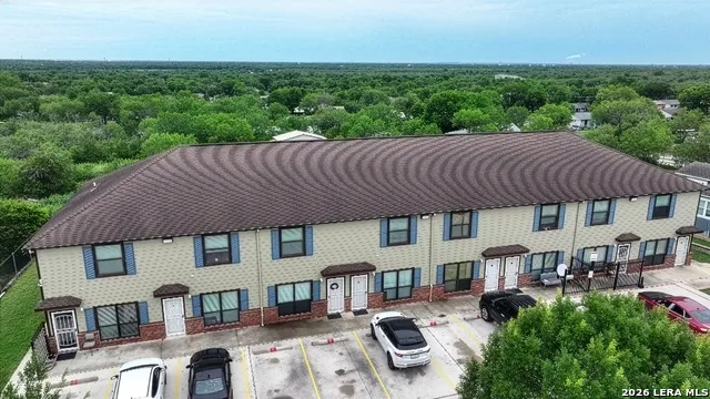 2523 Schubert San Antonio, TX 78210
