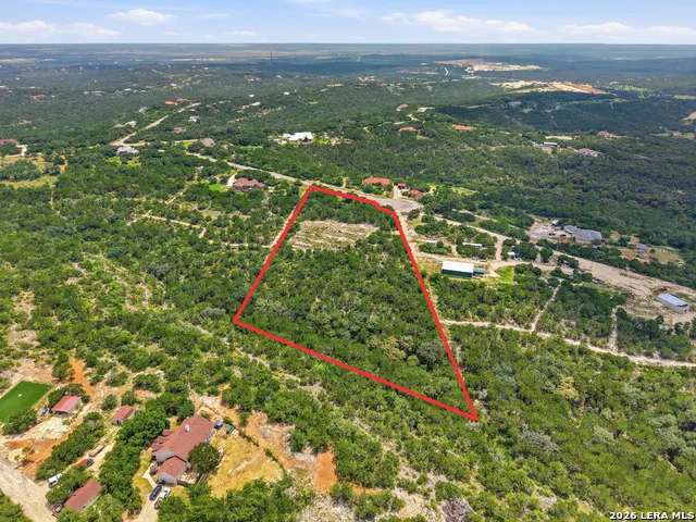 146 County Road 2741 Mico, TX 78056
