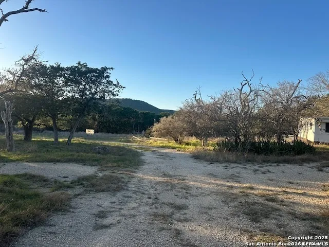 000 E Bear Springs Pipe Creek, TX 78063