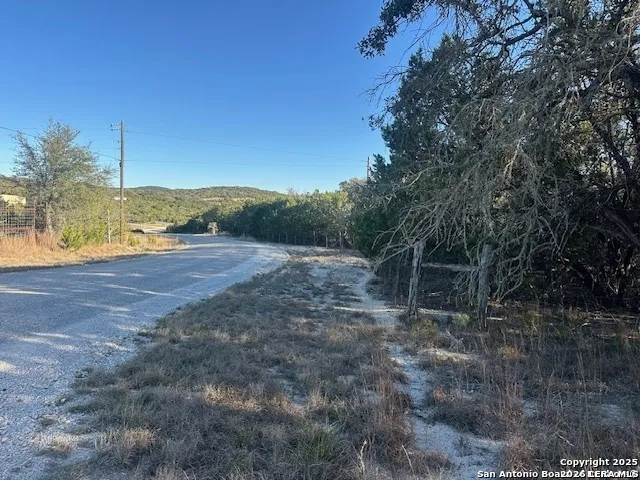 000 E Bear Springs Pipe Creek, TX 78063