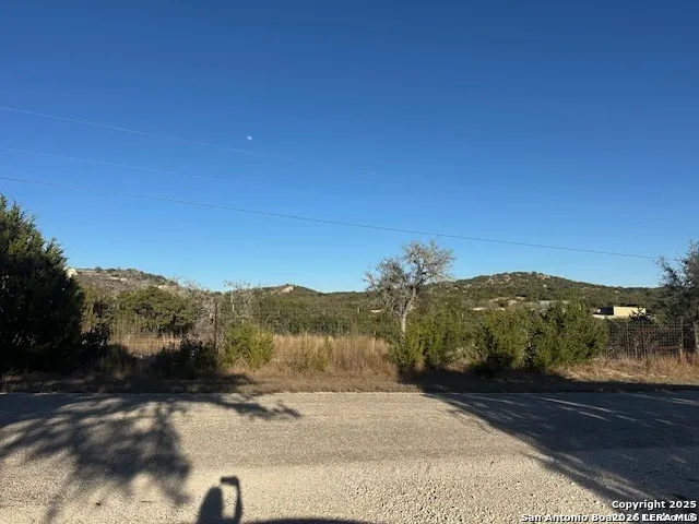 000 E Bear Springs Pipe Creek, TX 78063