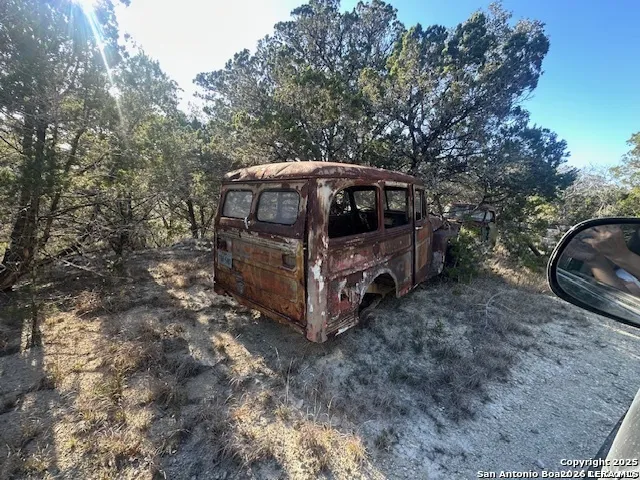 000 E Bear Springs Pipe Creek, TX 78063