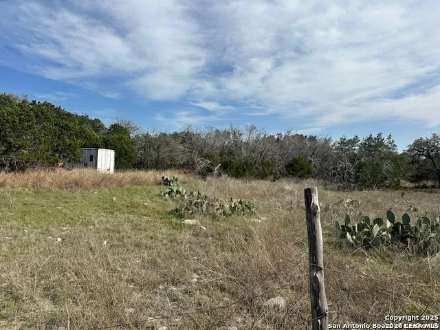000 E Bear Springs Pipe Creek, TX 78063