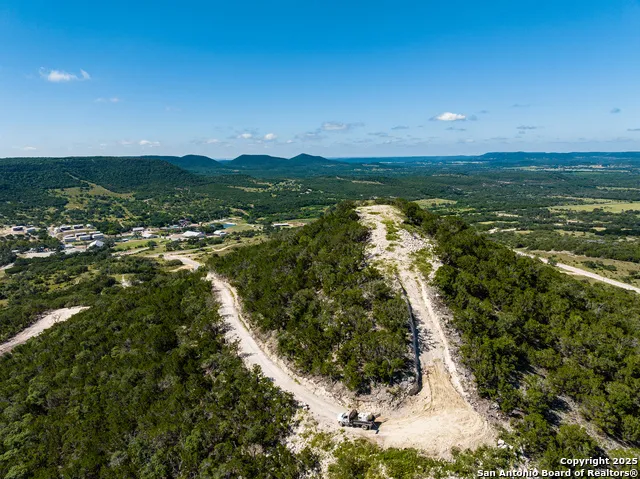311 Jackson Way Tarpley, TX 78883
