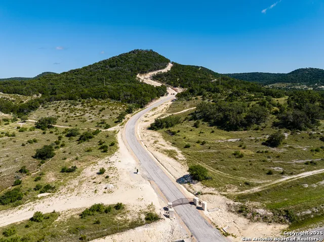 311 Jackson Way Tarpley, TX 78883