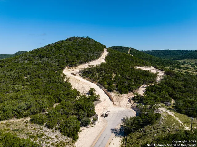 311 Jackson Way Tarpley, TX 78883