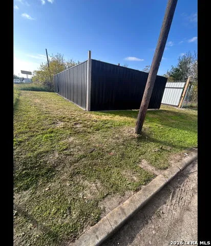 2846 LIBERTY RD Houston, TX 77026