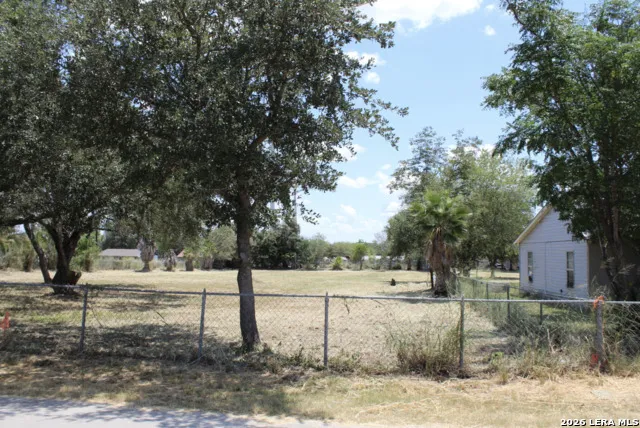 00 OAK ST LOT 2 Oak Street Lytle, TX 78052
