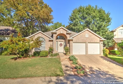 8 Dallari Ct