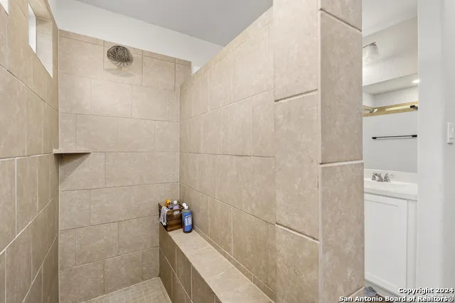 10674 Penelope Way Converse, TX 78109