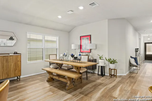 10674 Penelope Way Converse, TX 78109