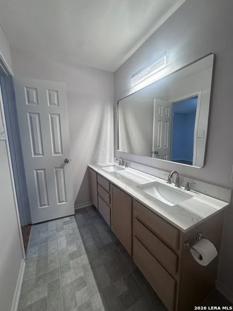10431 WESTFIELD PL San Antonio, TX 78240