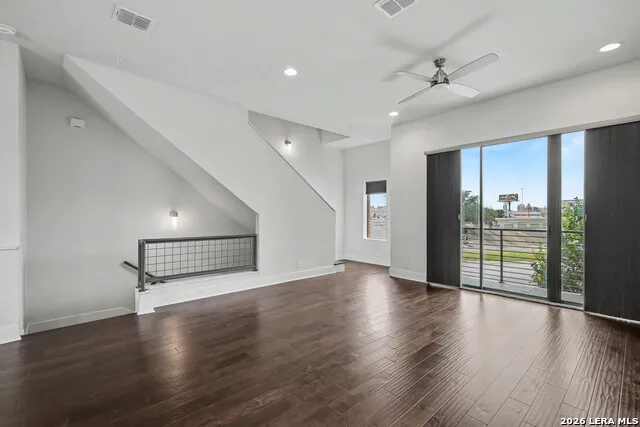 1606 Hackberry Unit UNIT 102 San Antonio, TX 78208