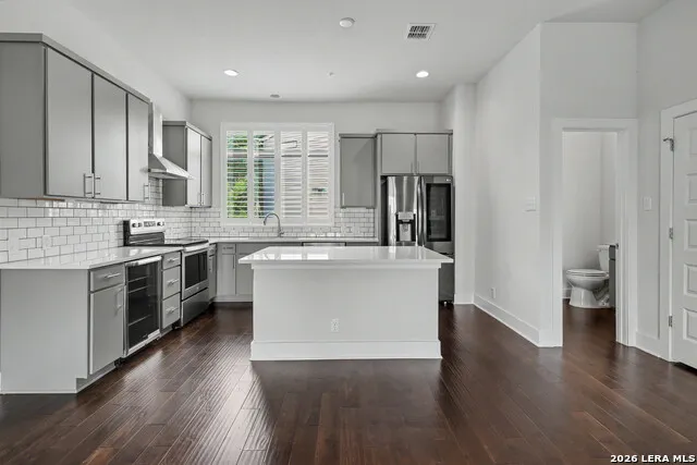 1606 Hackberry Unit UNIT 102 San Antonio, TX 78208