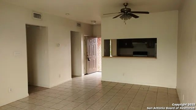 505 DUKEWAY Unit 2 Universal City, TX 78148