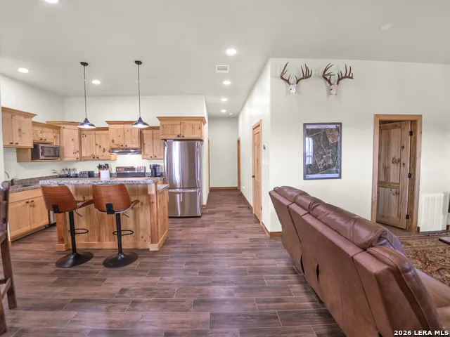 1297 Fm 1433 Carrizo Springs, TX 78834