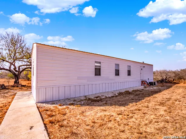 1297 Fm 1433 Carrizo Springs, TX 78834