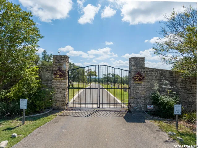 00 Tailwind Drive Blanco, TX 78606