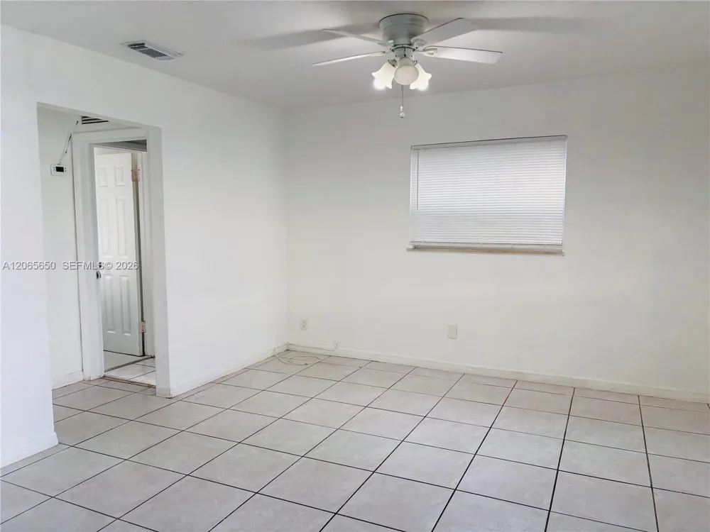 6335 SW 21st St #2 Miramar, FL 33023