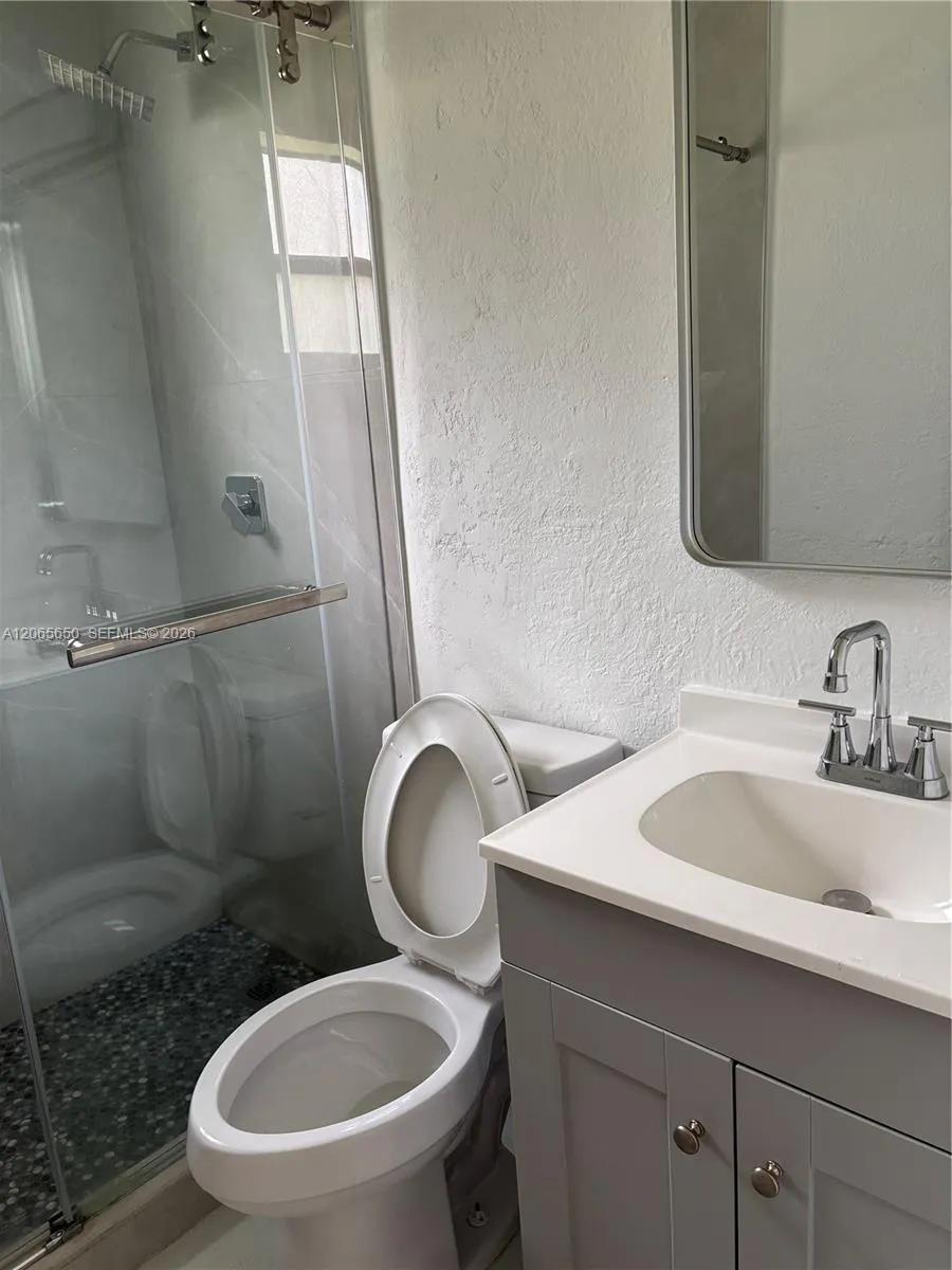 6335 SW 21st St #2 Miramar, FL 33023