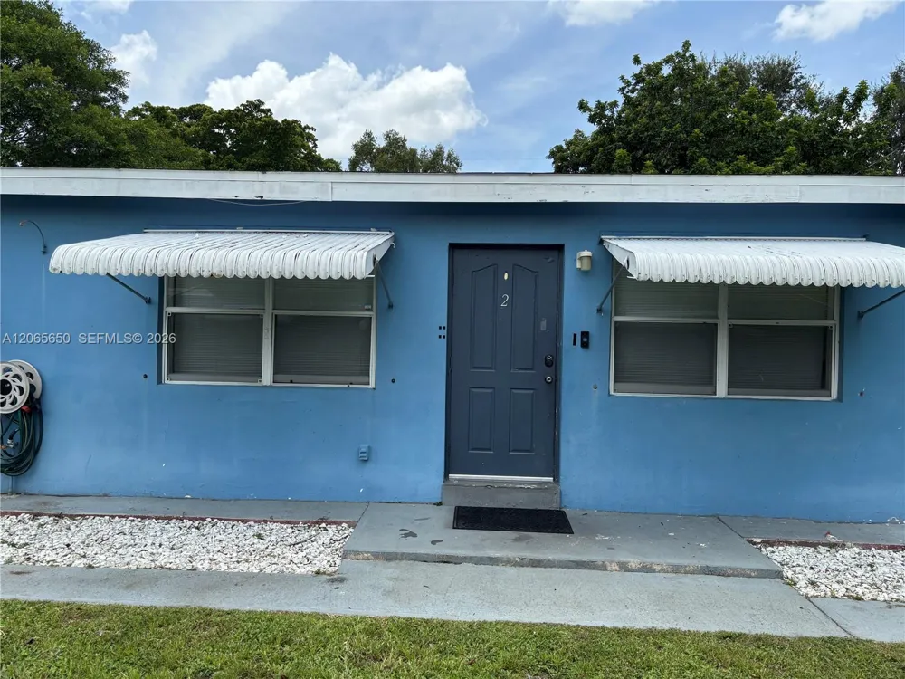 6335 SW 21st St #2 Miramar, FL 33023