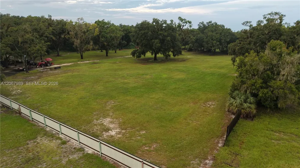 6150 BUSY BEE LN Lakeland, FL 33811